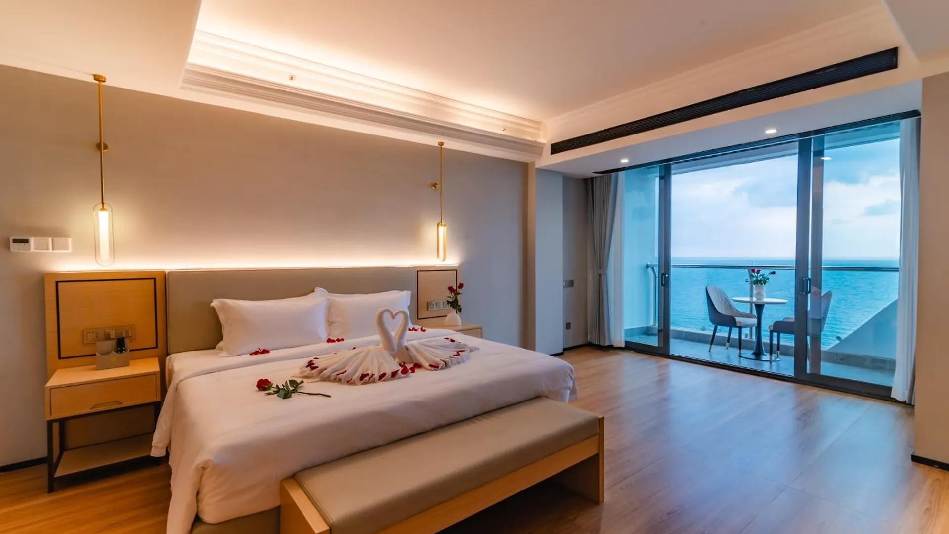 Billions Hotel Sihanoukville 5*,  Cambodia